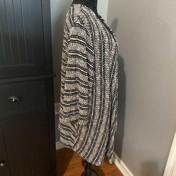 Catherines Black & White Open Front Cardigan Sweater 3X 26/28 W 3/4 Sleeve - Picture 5 of 7